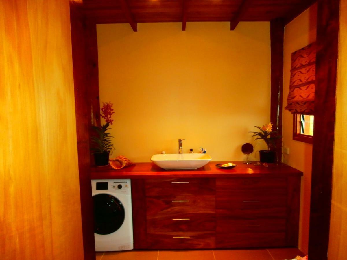 Korovesi Sunshine Villas Savusavu Eksteriør billede